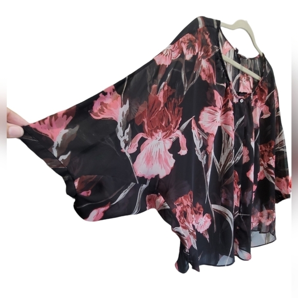 Jennifer Lopez 0X Floral Sheer Long Sleeve Button Down Blouse - Picture 2 of 5